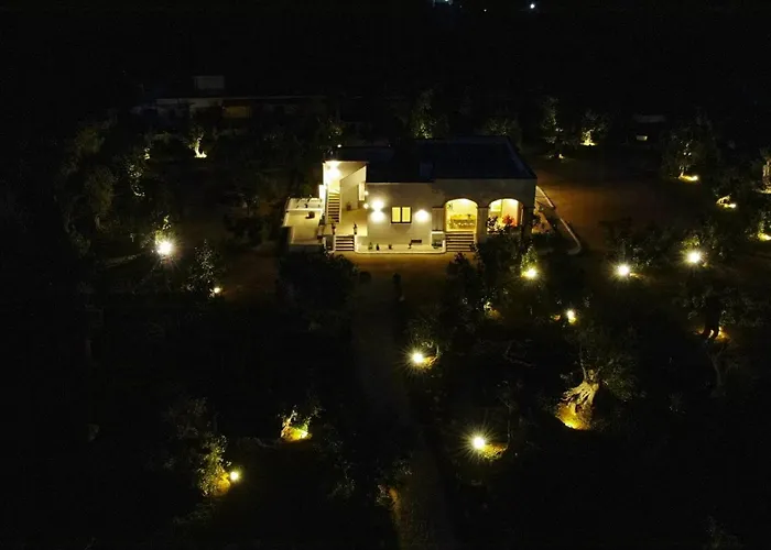 度假居 With Pool Among Olive Trees In Puglia *